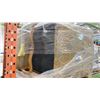 Image 2 : PALLET OF ASSORTED SET DECORATION