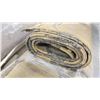 Image 4 : 4 ASSORTED LARGE CARPETS & AREA RUGS