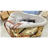 Image 1 : SUNDANCE SPAS HOT TUB 80" X 57" X 30"H