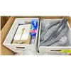 Image 2 : LARGE BOX OF ASSORTED CLOTHES HANGERS & MORE