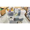 Image 2 : PALLET OF ASSORTED SHOES