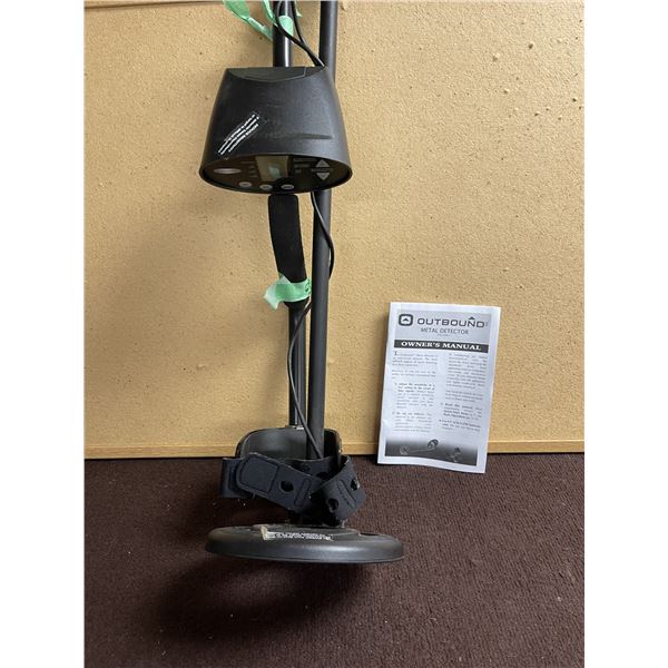 OUTBOUND Metal Detector with LCD Display