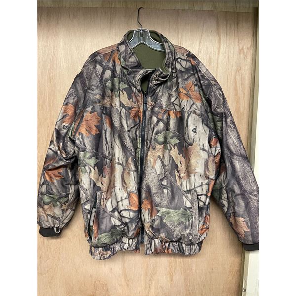 BIG BILL 2XL Reversible Polyfil Hunting jacket and Remington XL/2XL Polyfil pants