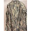 Image 5 : M2D 2XL Hunting coat and Mossy Oak Sz XL Cargo Hunting Pants