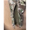 Image 18 : FIELD & STREAM 1781 2XL Realtree Max-1 Camo Coat and pants