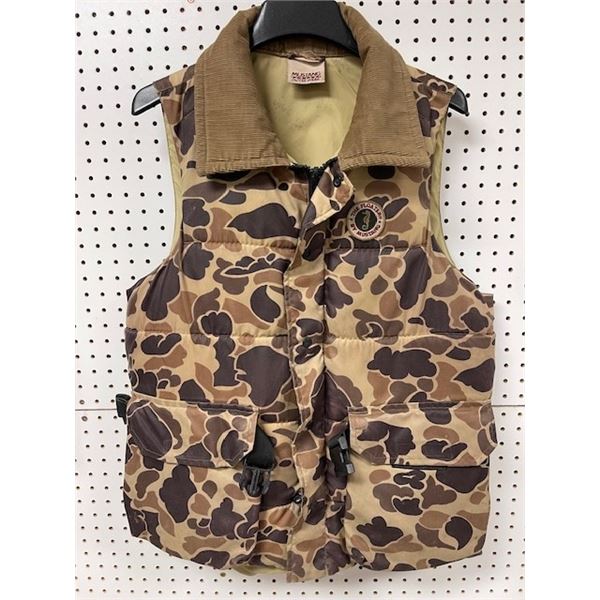 MUSTANG MV3183 Sportsman's Camo Floater Vest Sz Large (to fit 42-46in)