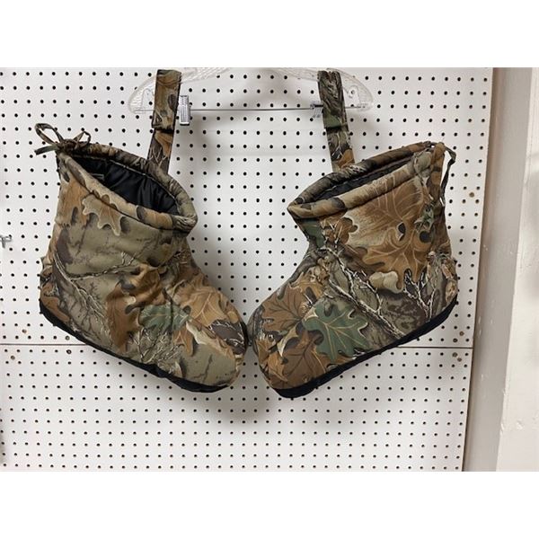 ICEBREAKER Sz Large Hunting Booties
