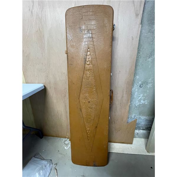 Hard Shell Gun case with Embossed Scene on both sides