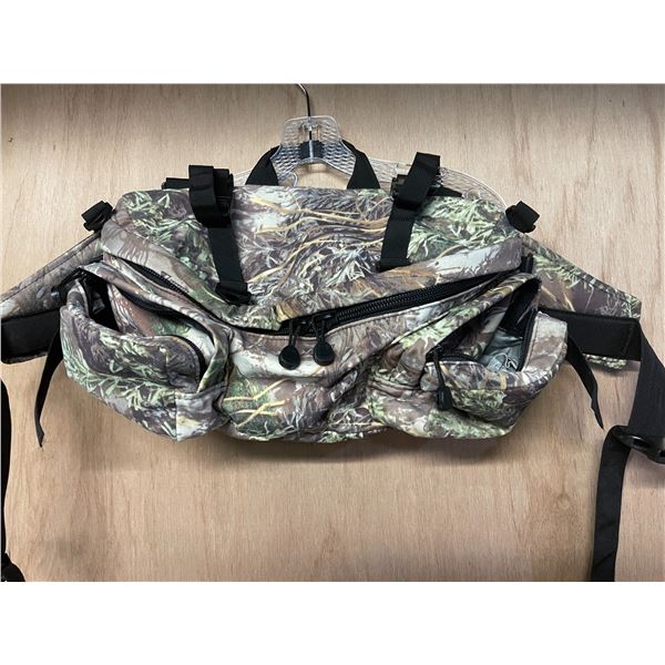 X-Large Fleece Advantage Max 1 Camo Fanny Pack