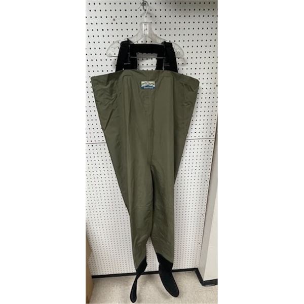 CABELA'S XL Model #83-0330 Bluestream Breathable Stockingfoot Chest Waders