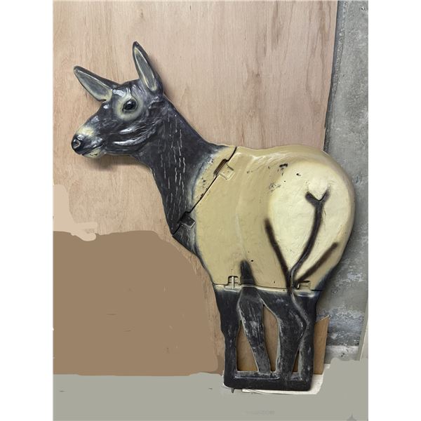 Mule Deer Folding Decoy with carrying bag