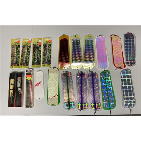 LOT 348 - ASSORTED SALTWATER LURES AND FLASHERS