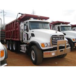2006 MACK CV713 TRI-AXLE DUMP