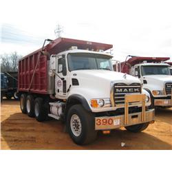 2006 MACK CV713 TRI-AXLE DUMP