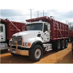 2006 MACK CV713 TRI-AXLE DUMP