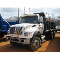 2006 INTERNATIONAL 7600 T/A DUMP
