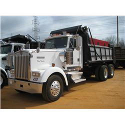 2002 KENWORTH W900 T/A DUMP