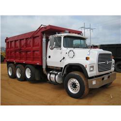 1997 FORD L9000 TRI-AXLE DUMP