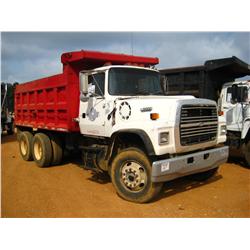 1995 FORD L8000 T/A DUMP