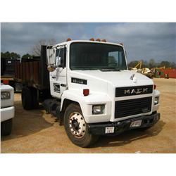 1991 MACK S/A FLATBED TRUCK