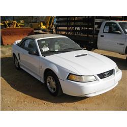 2000 FORD MUSTANG CONVERTIBLE