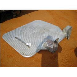 ALUMINUM HEADACHE RACK