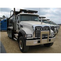 2008 MACK GU713 TRI-AXLE DUMP