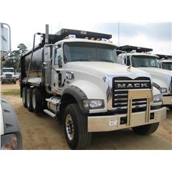 2008 MACK GU713 TRI AXLE DUMP