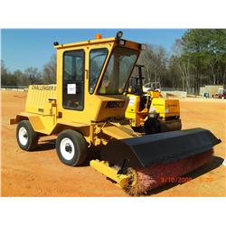 ROSCO CHALLENGER II BROOM