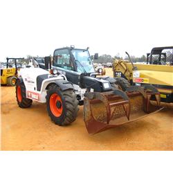 BOBCAT V723 VERSAHANDLER