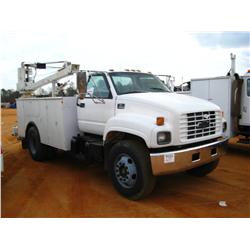 1997 CHEVROLET C6500 S/A SERVICE TRUCK