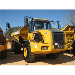 JOHN DEERE 250D ARTICULATED DUMP