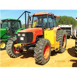 KUBOTA M95S 4X4 FARM TRACTOR