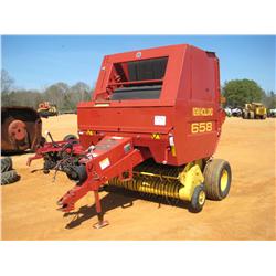 NEW HOLLAND 658 ROUND HAY BALER