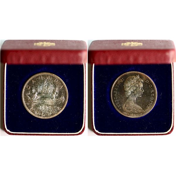 1965 $1 "SB P5" Specimen issue housed in original red Box.  Displays some exquisite green and blue t