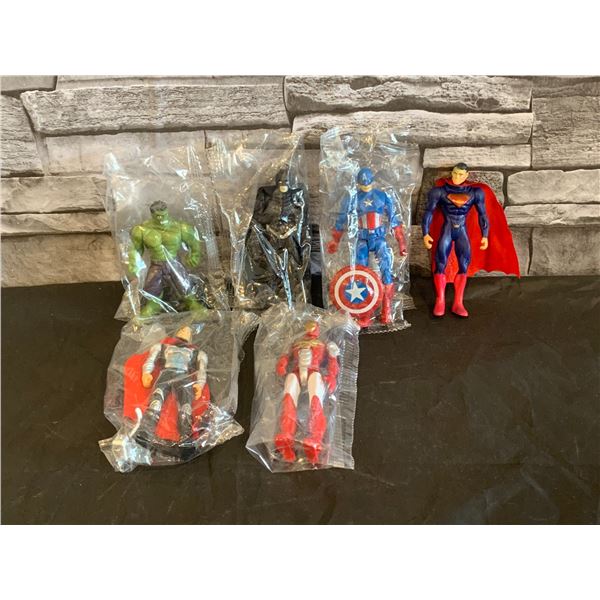 Set of Super Hero Figurines - 6 pcs