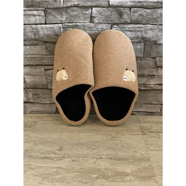 Unisex Home Rubber Sole Slippers - Size 9-10 US - Beige