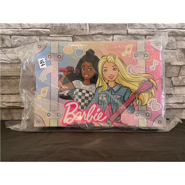 Barbie Dress Up Trunk - Size: 4 - 6x - 21pcs