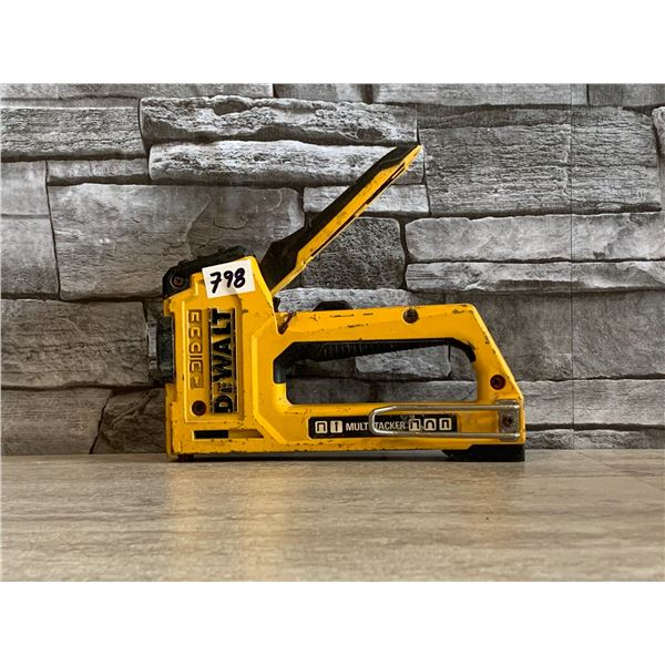 Dewalt Multi-Tacker Stapler - Works
