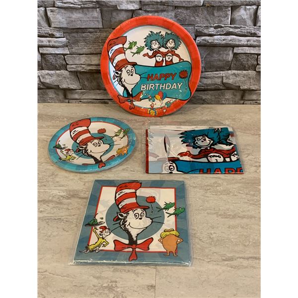 Cat in The Hat Plates And Napkin Kit