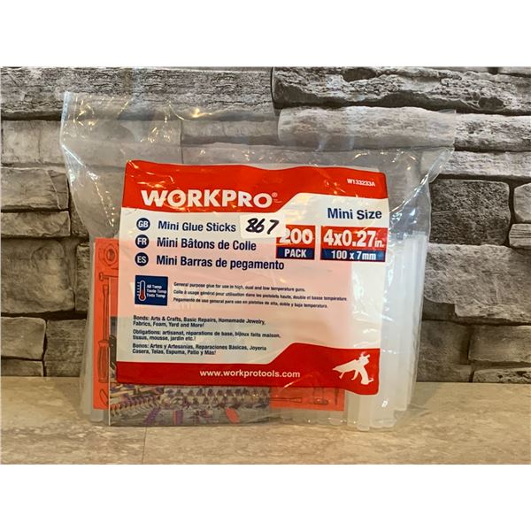Workpro Mini Glue Sticks 200 Pack 100 x 7mm