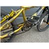Image 3 : Avigo BMX Bike with Gyro