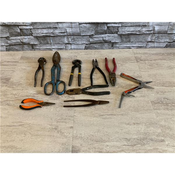 Lot of 9 Different Plyers