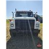 Image 2 : Gravel Truck : 1985 International S1900 : Model 1954 : 12ft Gravel Dump Box