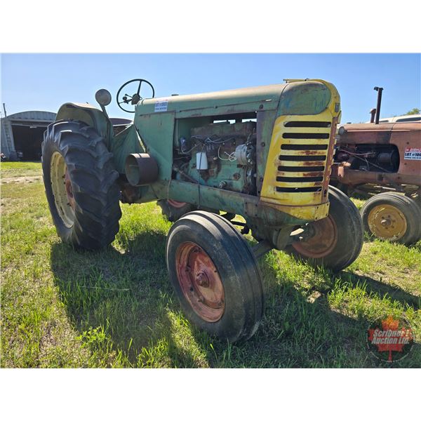 Tractor : 1949 Oliver Standard 88 (not running - project)