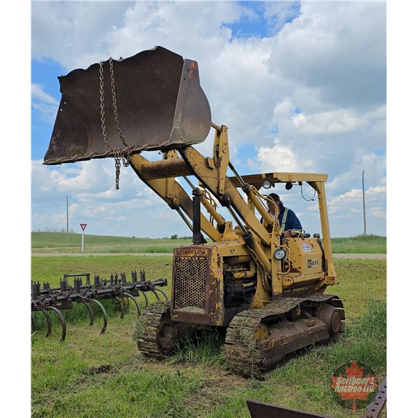 CAT : Caterpillar 931 Crawler Loader