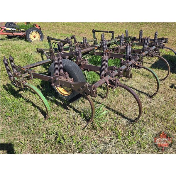 John Deere C1388-N : 14ft Cultivator