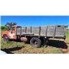 Image 8 : Grain Truck : 1957 Ford F600 : V8 (Not Running)