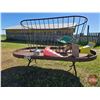 Image 2 : Hay Feed Table (78"H x 60"W x 120"D)