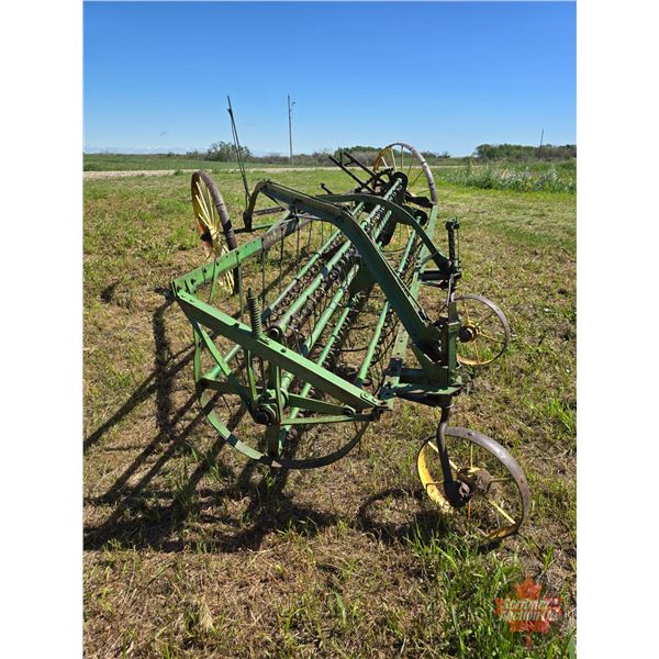 Antique John Deere Rake : Steel Wheel (10ft)